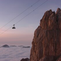Tiroler Zugspitzbahn | © Tiroler Zugspitzbahn/ Gaber Eine Gondel bei Sonnenuntergang | © Tiroler Zugspitzbahn/ Gaber
